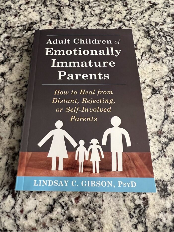 Adult Children Of Emotionally Immature Parents: How To Heal From Distant, Rejecting, Or Self-Involved Parents
By Lindsay Gibson