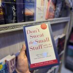 Don'T Sweat The Small Stuff-- And It'S All Small Stuff
By Richard Carlson
